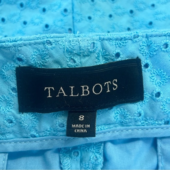 Talbots Blue Floral Eyelet High Rise Lined Shorts Size 8 - Picture 6 of 7